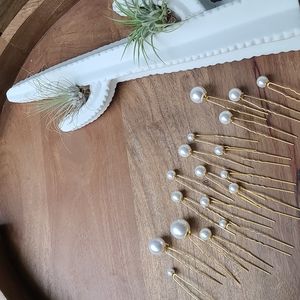 Bhldn pearl hair pins
